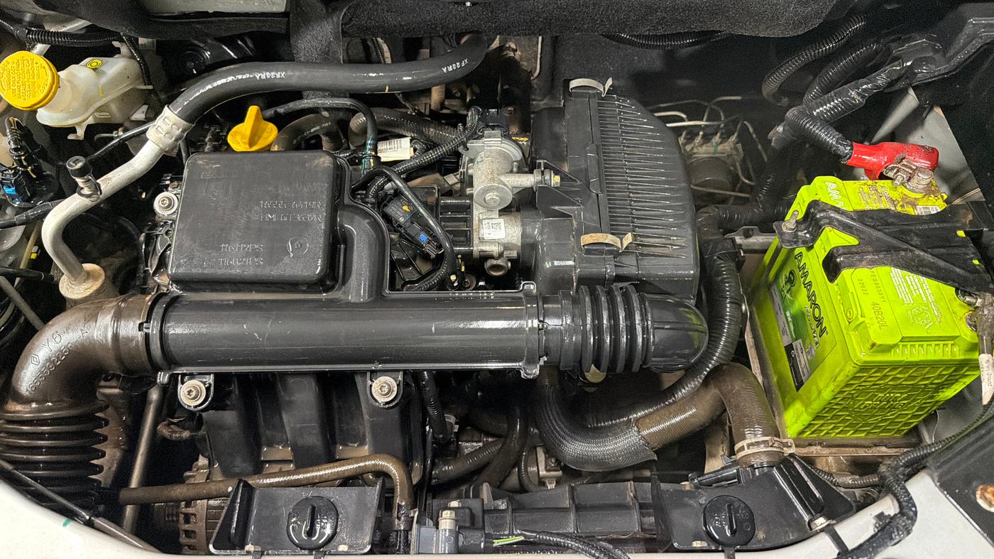 2021 Nissan MAGNITE XV MT, Petrol, Manual, 19,319 km, Engine View
