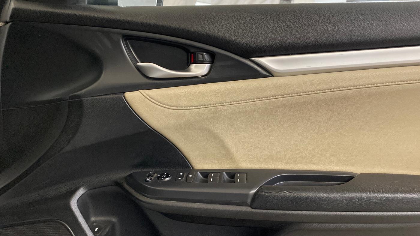 2019 Honda Civic 1.8L I-VTEC ZX CVT, Petrol, Automatic, 1,12,096 km, Driver Side Door Panels Control