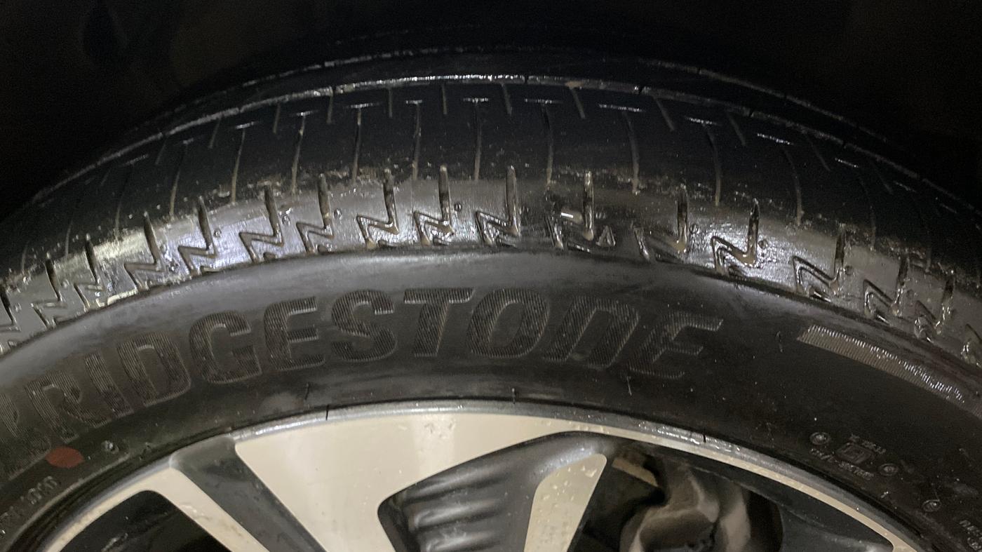 2019 Honda Civic 1.8L I-VTEC ZX CVT, Petrol, Automatic, 1,12,096 km, Right Front Tyre Tread