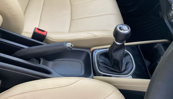 2021 Honda City 1.5L I-VTEC ZX, Petrol, Manual, 20,193 km, Gear Lever