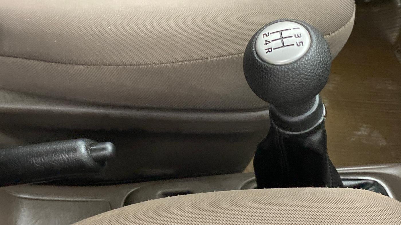2011 Maruti Zen Estilo LXI, Petrol, Manual, 15,049 km, Gear Lever