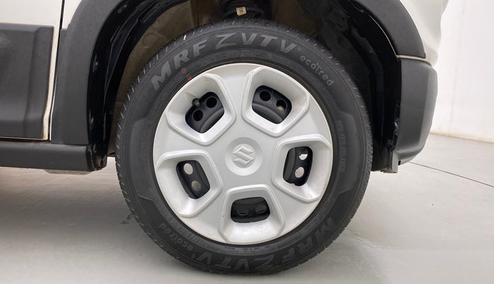 2022 Maruti S PRESSO VXI+, Petrol, Manual, 38,729 km, Right Front Wheel