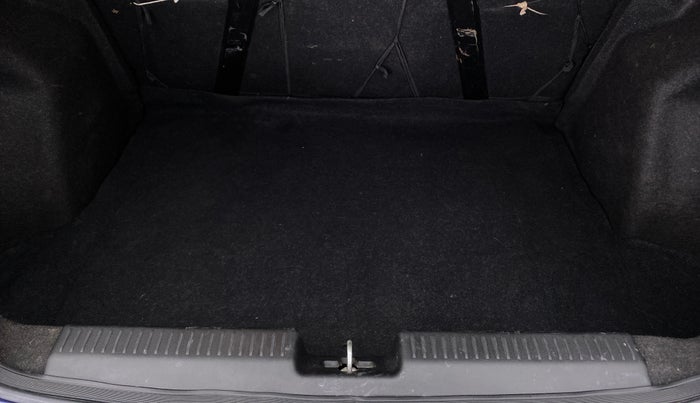 2017 Maruti Dzire VXI, Petrol, Manual, 41,639 km, Boot Inside