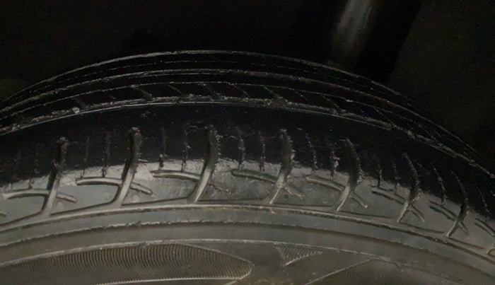 2019 Maruti Baleno SIGMA PETROL 1.2, Petrol, Manual, 52,619 km, Left Rear Tyre Tread