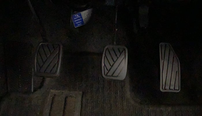 2019 Maruti Baleno SIGMA PETROL 1.2, Petrol, Manual, 52,619 km, Pedals