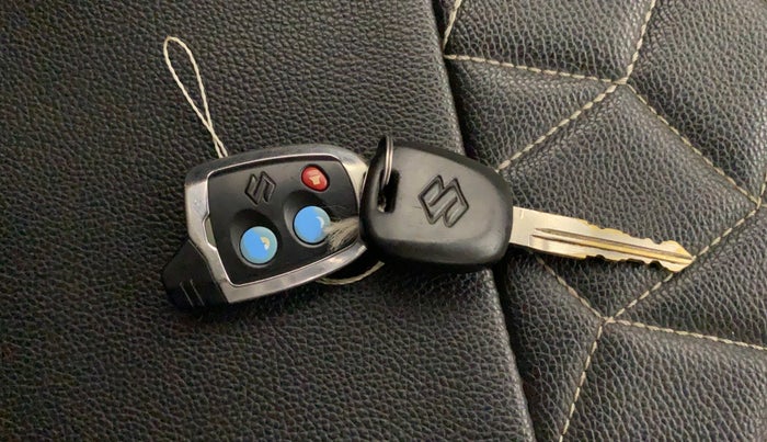 2019 Maruti Baleno SIGMA PETROL 1.2, Petrol, Manual, 52,619 km, Key Close Up