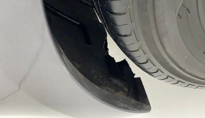 2012 Hyundai i10 MAGNA 1.2, Petrol, Manual, 56,852 km, Left fender - Lining loose
