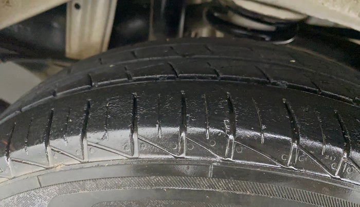 2022 Maruti Alto LXI OPT CNG, CNG, Manual, 35,503 km, Left Rear Tyre Tread