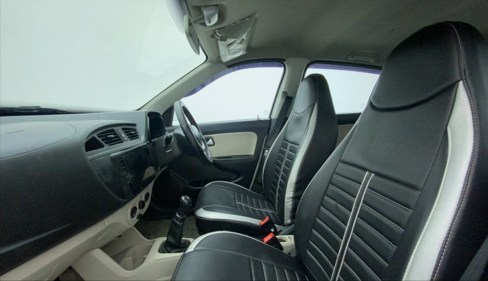 2022 Maruti Alto LXI OPT CNG, CNG, Manual, 35,503 km, Right Side Front Door Cabin