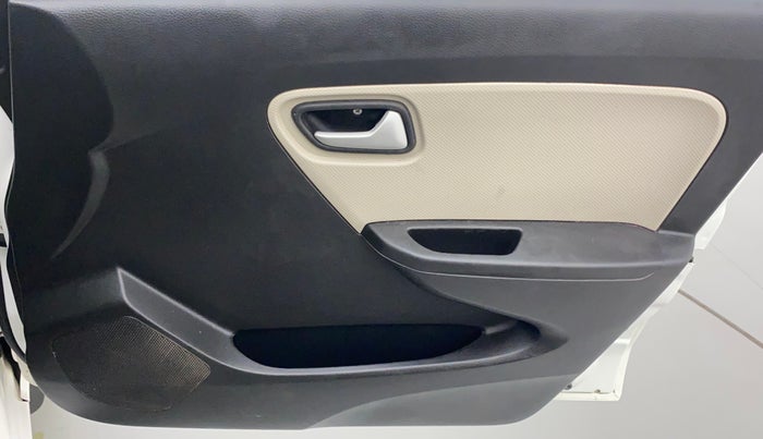 2022 Maruti Alto LXI OPT CNG, CNG, Manual, 35,503 km, Driver Side Door Panels Control