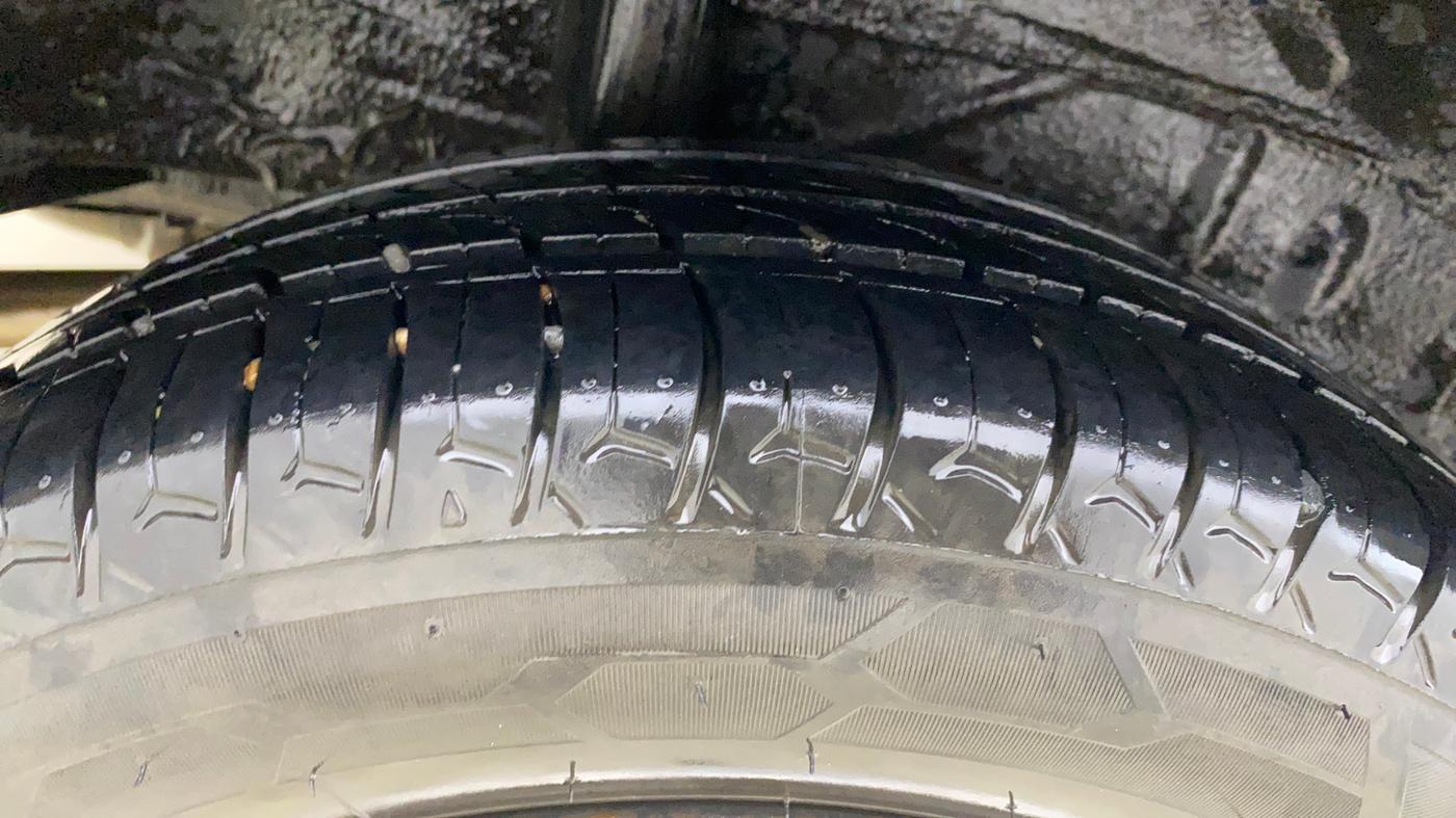2019 Honda Amaze 1.2L I-VTEC S, CNG, Manual, 95,065 km, Right Rear Tyre Tread