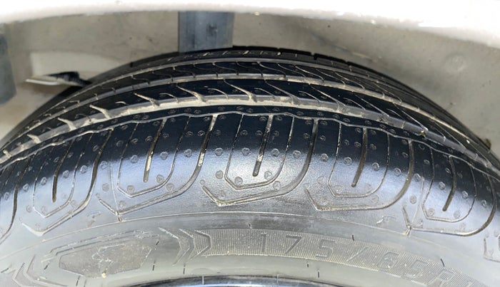 2015 Honda City 1.5L I-VTEC SV CVT, Petrol, Automatic, 35,449 km, Right Rear Tyre Tread