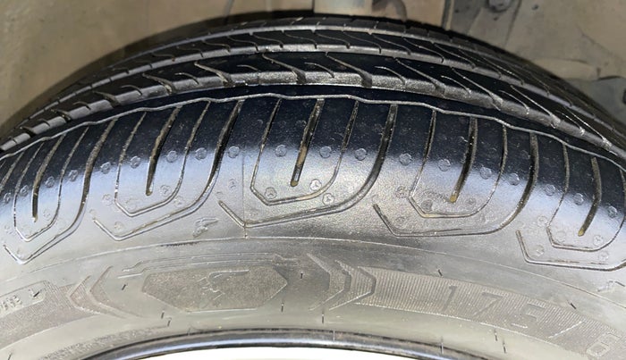 2015 Honda City 1.5L I-VTEC SV CVT, Petrol, Automatic, 35,449 km, Right Front Tyre Tread