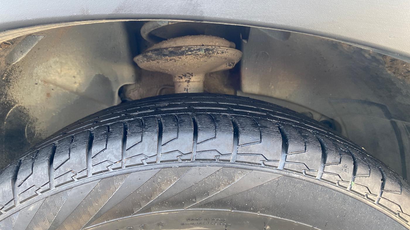 2019 Nissan Kicks XV 1.5, Petrol, Manual, 70,555 km, Right Front Tyre Tread