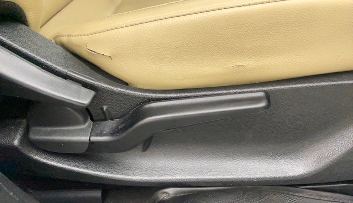 2020 Honda City 1.5L I-VTEC ZX, Petrol, Manual, 74,424 km, Driver Side Adjustment Panel