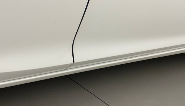 2020 Honda City 1.5L I-VTEC ZX, Petrol, Manual, 74,424 km, Right running board - Minor scratches
