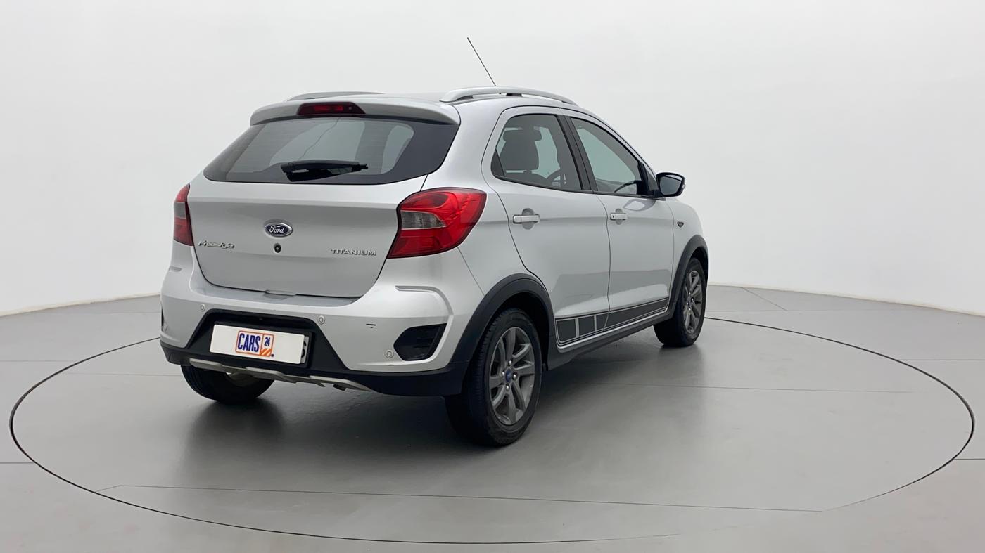 2018 Ford FREESTYLE TITANIUM 1.2 PETROL, Petrol, Manual, 64,425 km, Right Back Diagonal