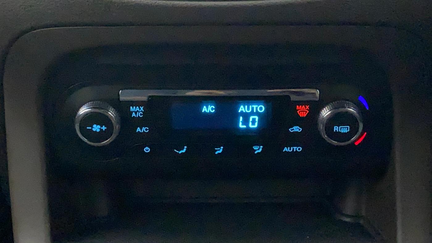 2018 Ford FREESTYLE TITANIUM 1.2 PETROL, Petrol, Manual, 64,425 km, Automatic Climate Control