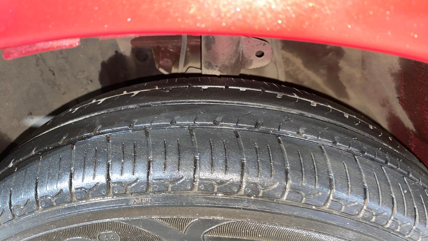 2018 Nissan Micra Active XV, Petrol, Manual, 63,456 km, Left Front Tyre Tread