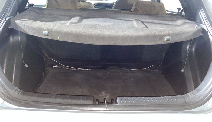 2019 Hyundai Elite i20 SPORTZ PLUS 1.2, Petrol, Manual, 43,043 km, Boot Inside