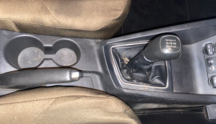 2019 Hyundai Elite i20 SPORTZ PLUS 1.2, Petrol, Manual, 43,043 km, Gear Lever