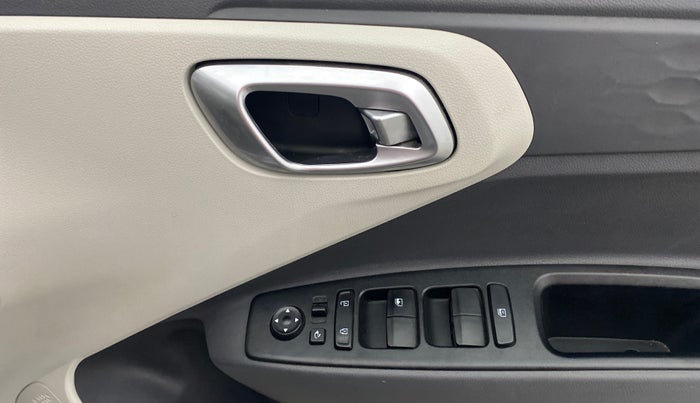 2022 Hyundai AURA SX 1.2, Petrol, Manual, 31,065 km, Driver Side Door Panels Control