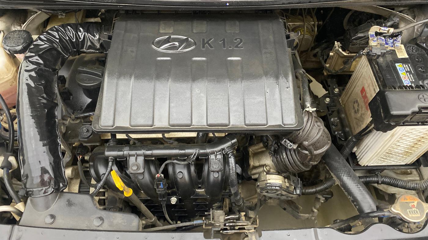 2022 Hyundai AURA SX 1.2, Petrol, Manual, 31,065 km, Engine View