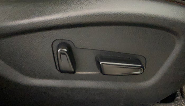 2019 KIA SELTOS GTX PLUS DCT 1.4 PETROL, Petrol, Automatic, 61,333 km, Driver Side Adjustment Panel
