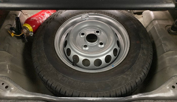2020 Maruti Alto LXI OPT CNG, CNG, Manual, 75,591 km, Dicky (Boot door) - Jack/Tool not available
