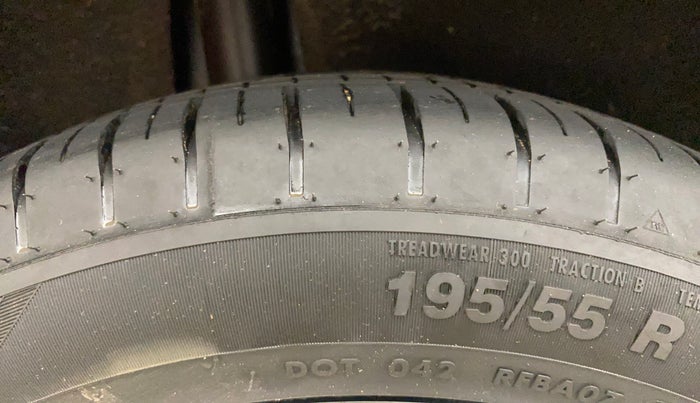 2019 Maruti Baleno ZETA PETROL 1.2, Petrol, Manual, 77,135 km, Right Rear Tyre Tread