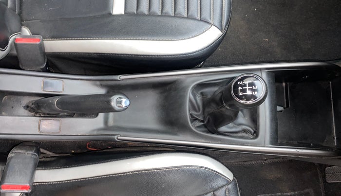 2019 Maruti Baleno ZETA PETROL 1.2, Petrol, Manual, 77,135 km, Gear Lever