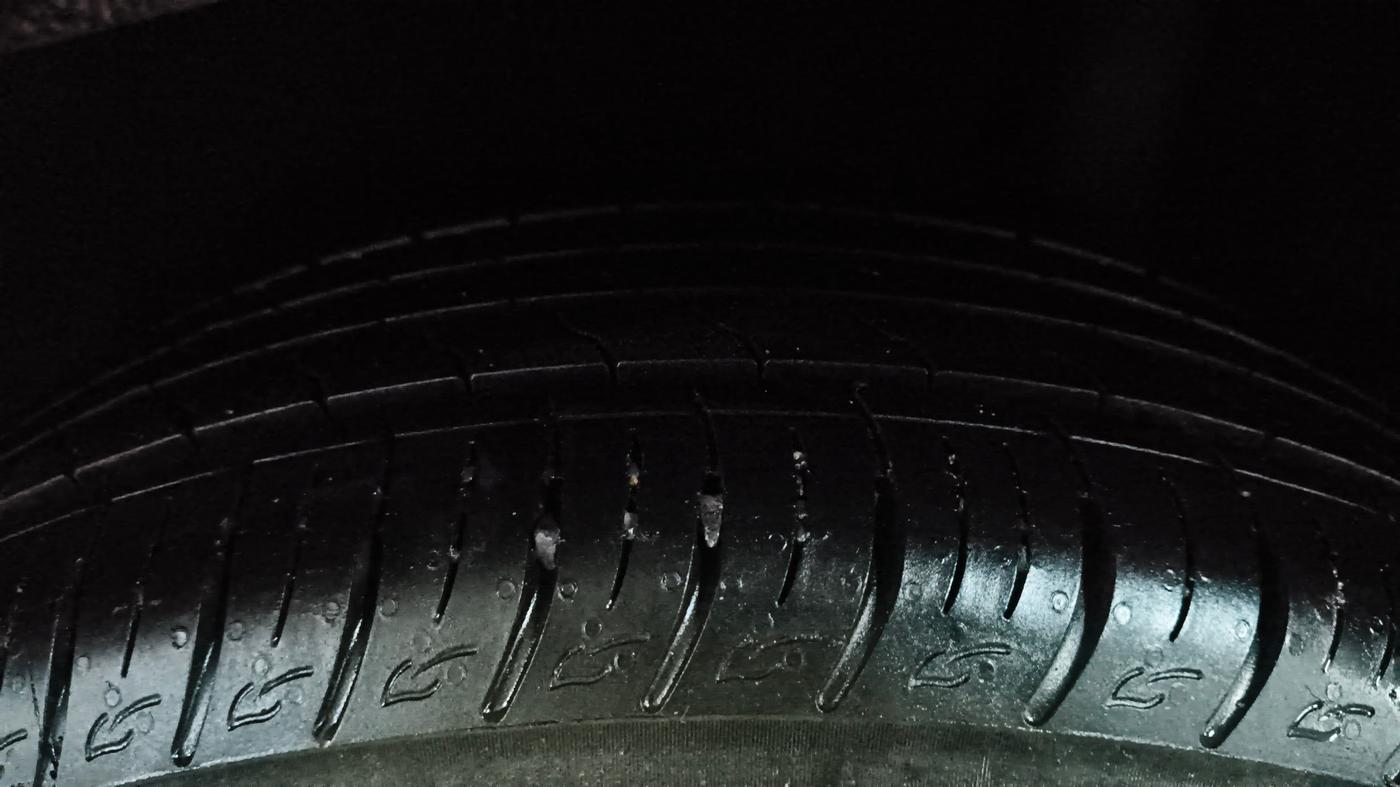 2020 Maruti Vitara Brezza ZXI PLUS DUAL TONE, Petrol, Manual, 59,753 km, Left Rear Tyre Tread