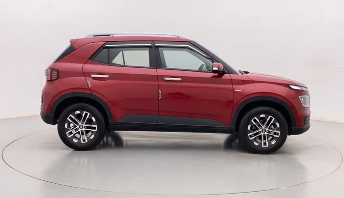 2022 Hyundai VENUE SX (O) 1.0 TURBO DCT, Petrol, Automatic, 7,754 km, Right Side View
