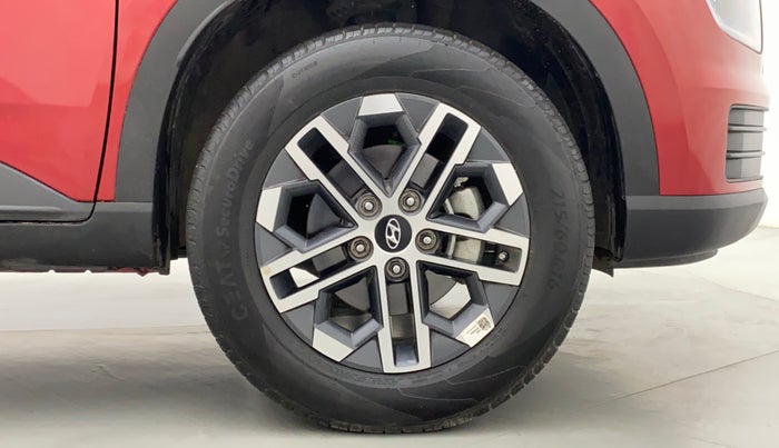 2022 Hyundai VENUE SX (O) 1.0 TURBO DCT, Petrol, Automatic, 7,754 km, Right Front Wheel