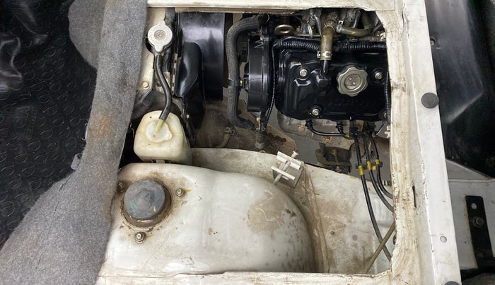 2017 Maruti Omni 5 STR, Petrol, Manual, 50,952 km, Open Bonet