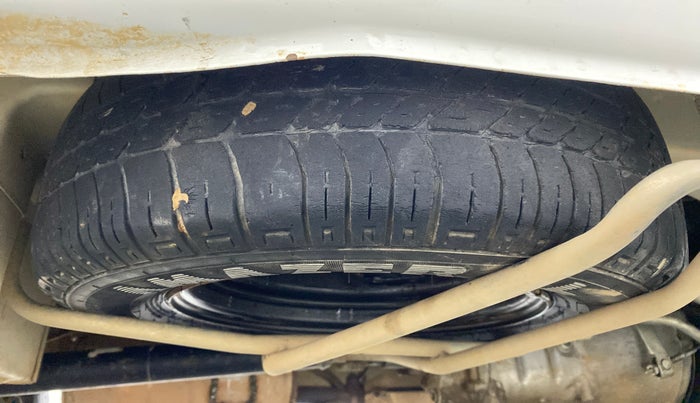 2017 Maruti Omni 5 STR, Petrol, Manual, 50,952 km, Spare Tyre