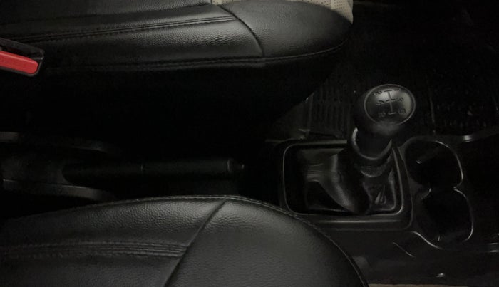 2023 Maruti S PRESSO VXI, Petrol, Manual, 9,582 km, Gear Lever