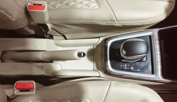 2020 Maruti Dzire VXI AMT, Petrol, Automatic, 31,205 km, Gear Lever