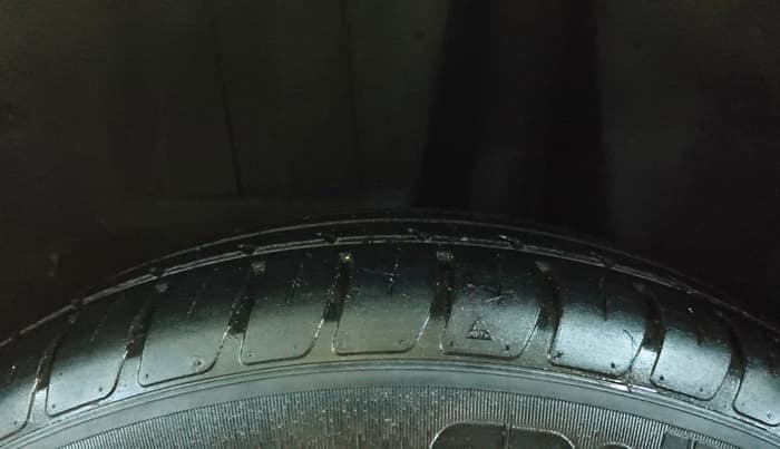 2020 Maruti Dzire VXI AMT, Petrol, Automatic, 31,205 km, Left Rear Tyre Tread