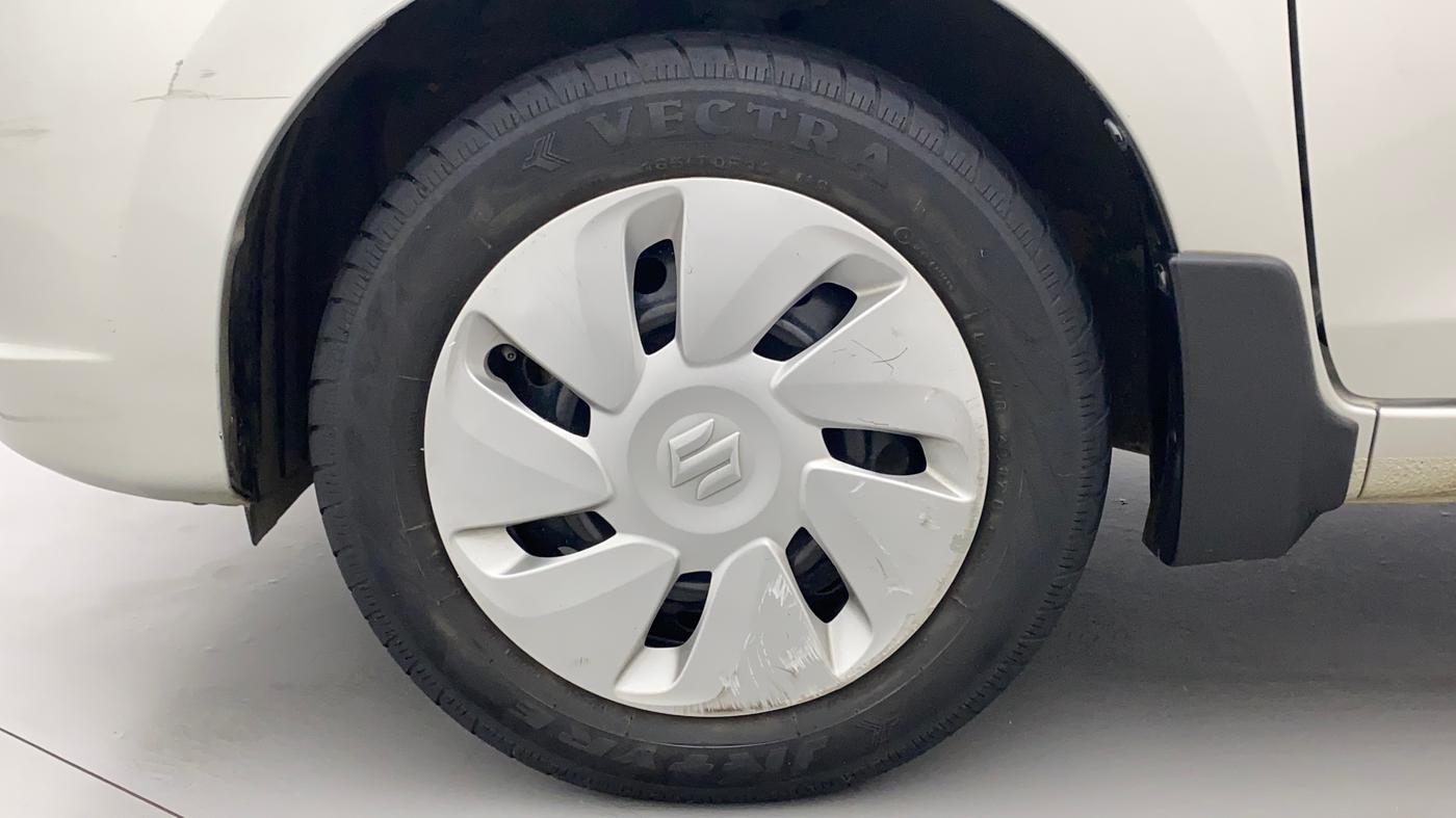 2017 Maruti Celerio ZXI, Petrol, Manual, 31,472 km, Left Front Wheel