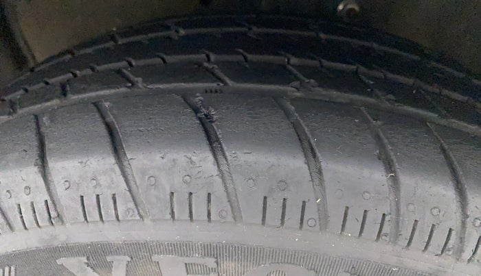 2017 Maruti Celerio ZXI, Petrol, Manual, 31,472 km, Left Front Tyre Tread