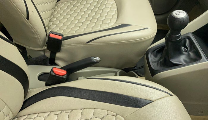 2017 Maruti Celerio ZXI, Petrol, Manual, 31,472 km, Gear Lever
