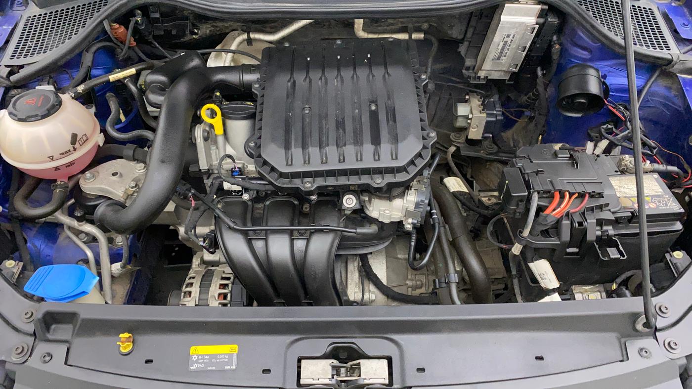 2020 Volkswagen Polo TRENDLINE 1.0L, Petrol, Manual, 52,748 km, Open Bonet