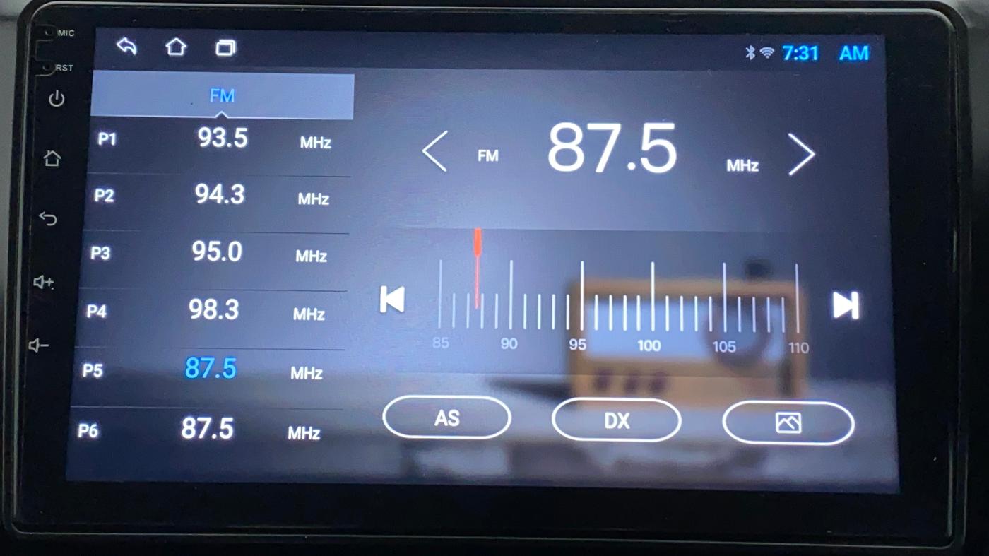 2020 Volkswagen Polo TRENDLINE 1.0L, Petrol, Manual, 52,748 km, Infotainment System