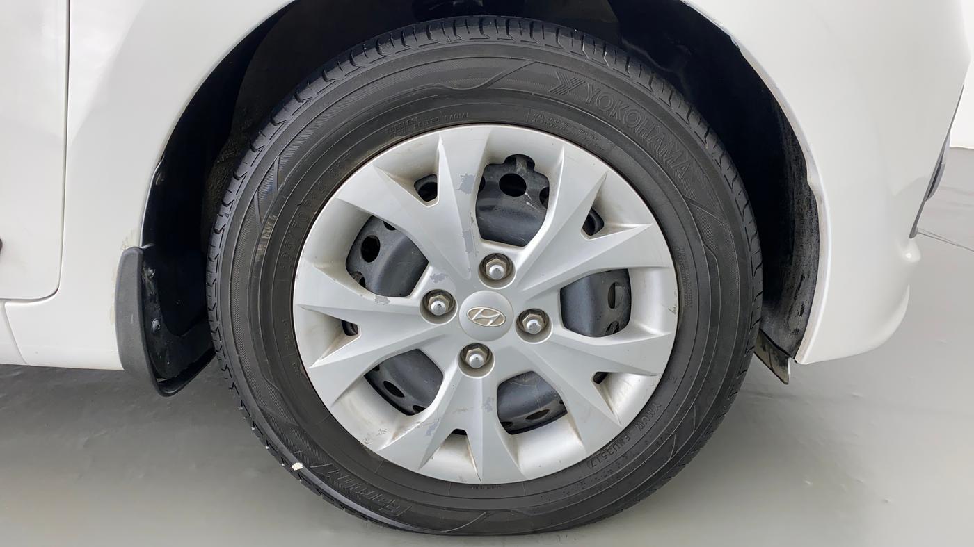 2013 Hyundai Grand i10 SPORTZ 1.1 CRDI, Diesel, Manual, 53,041 km, Right Front Wheel