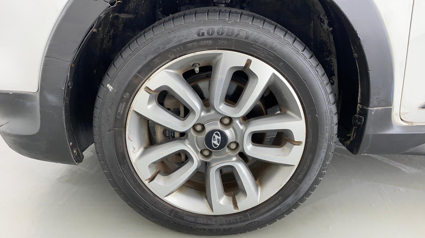 2015 Hyundai i20 Active 1.2 S, Petrol, Manual, 73,258 km, Left Front Wheel