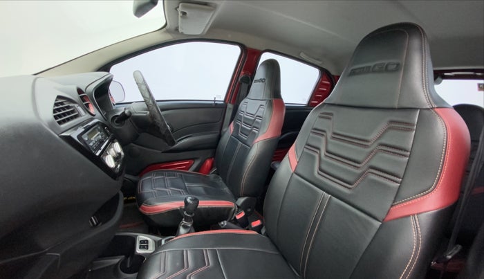 2018 Datsun Redi Go T(O) 1.0L LIMITED EDITION, Petrol, Manual, 76,222 km, Right Side Front Door Cabin