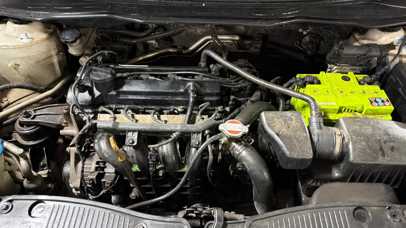 2012 Hyundai i20 MAGNA (O) 1.2, Petrol, Manual, 99,074 km, Engine View