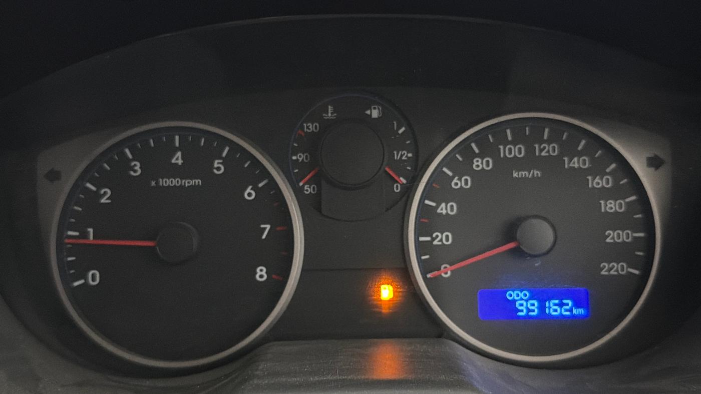 2012 Hyundai i20 MAGNA (O) 1.2, Petrol, Manual, 99,074 km, Odometer Image