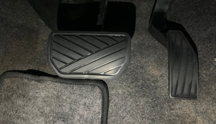 2015 Maruti Celerio VXI AMT, Petrol, Automatic, 37,599 km, Pedals